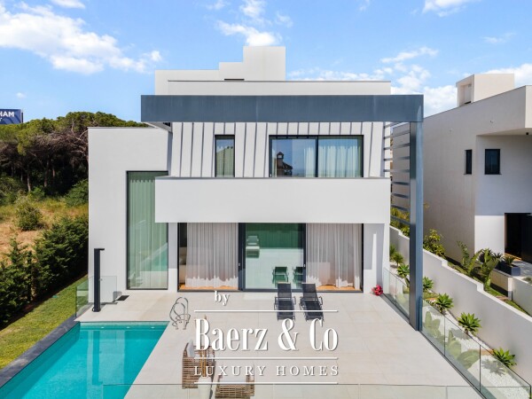 photo 10 Villa - Marbella East - Ref: 8693