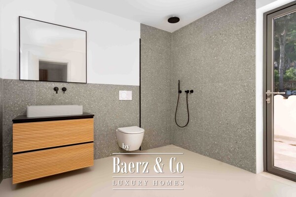 photo 8 A Modern Villa gem in Nova Santa Ponsa