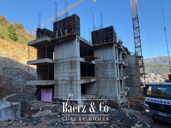 photo 19 Penthouse in Budva in a New Project