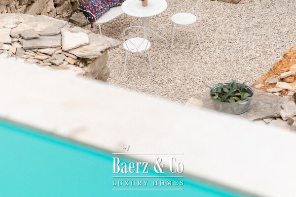 photo 19 Brač, Pučišća, unique stone villa