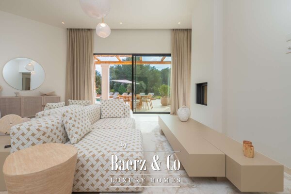 photo 18 Beautiful luxury home in Santa Gertrudis, Santa Gertrudis