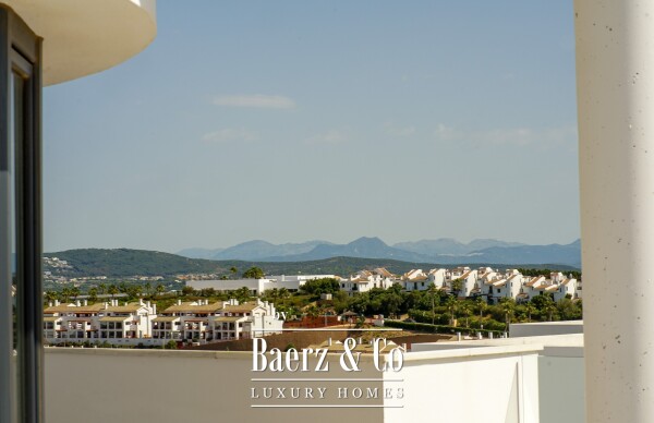 photo 30 Beautiful luxury home in Alcaidesa