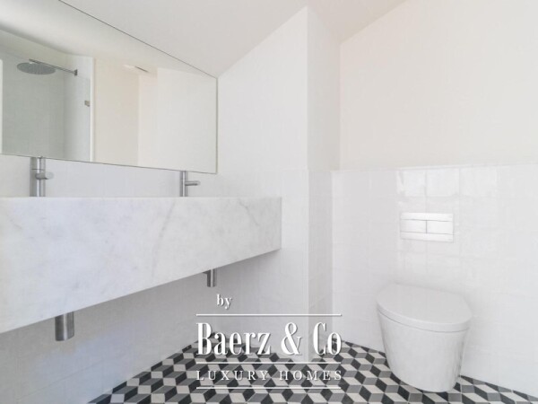 photo 10 2 + 1 bedroom Apartment in Rua de Santa Justa