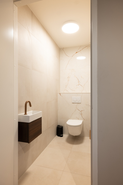 photo 28 Burgemeester Rijnderslaan 646