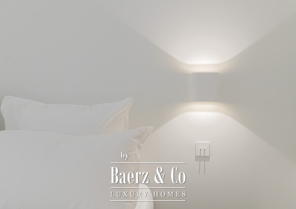 photo 15 Beautifully Renovated and Furnished Bourgeois Apartment