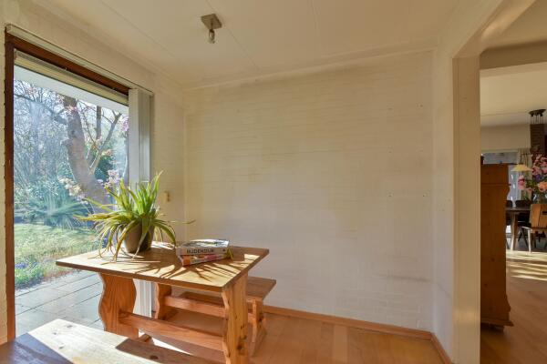 photo 12 Parel 4