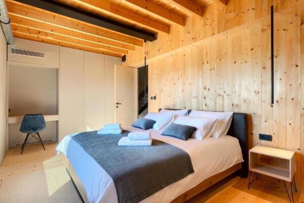 photo 18 Istria, Motovun, luxury designer villa with infinity pool and panoramic view