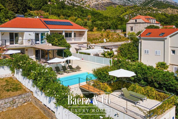 photo 1 Pelješac, Viganj - Seafront property with pool and garage