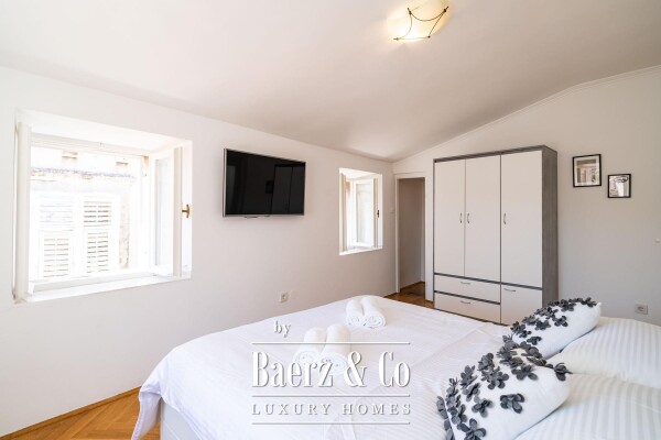 photo 2 Dubrovnik, Old Town, Rustic stone house