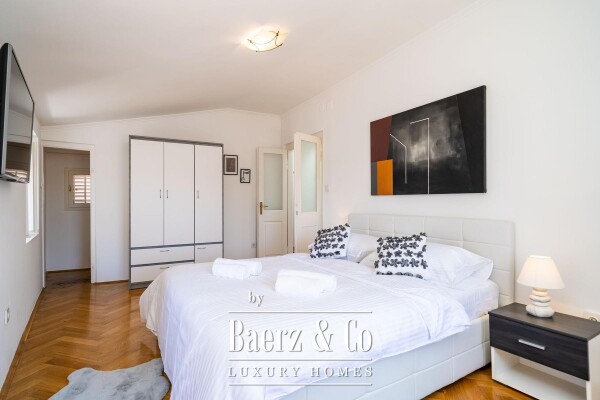 photo 3 Dubrovnik, Old Town, Rustic stone house