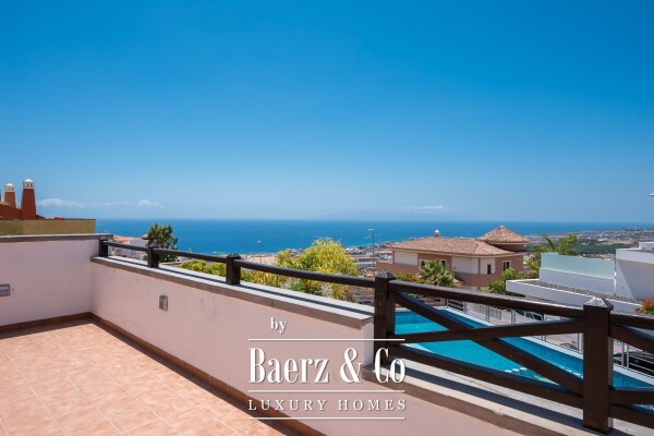 photo 7 Elegant sea view villa divided into Two Independent Residences