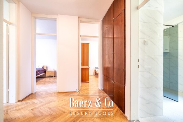 photo 12 Zagreb, Naumovac - Luxury Villa with Spacious Garden and Complete Privacy