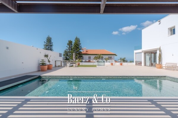 photo 3 VERY SPACIOUS 5 BEDROOM VILLA IN ROQUE DEL CONDE