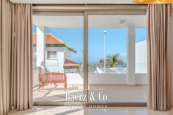 photo 31 VERY SPACIOUS 5 BEDROOM VILLA IN ROQUE DEL CONDE