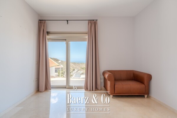 photo 47 VERY SPACIOUS 5 BEDROOM VILLA IN ROQUE DEL CONDE
