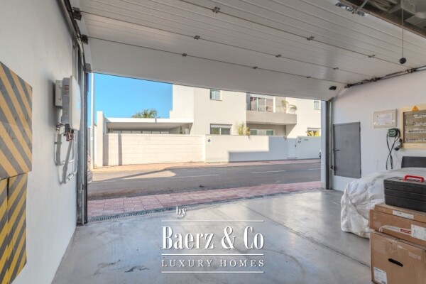 photo 94 VERY SPACIOUS 5 BEDROOM VILLA IN ROQUE DEL CONDE