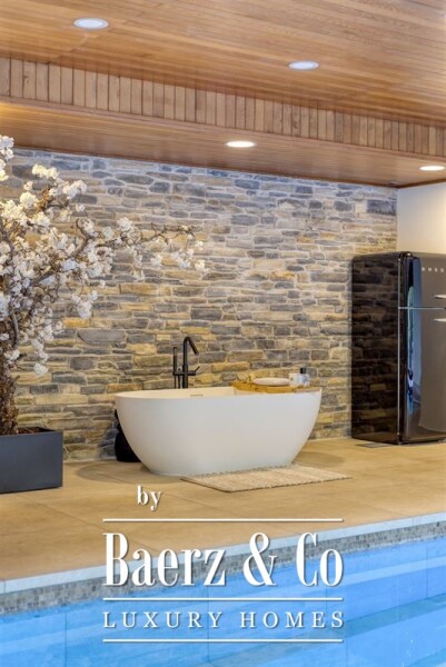 photo 29 Stijlvolle villa met binnen zwembad!