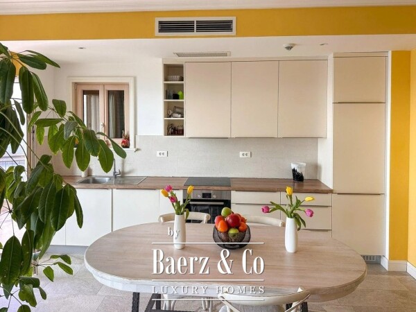photo 6 Luxurious Apartment with a Sea View on the Coast of Montenegro