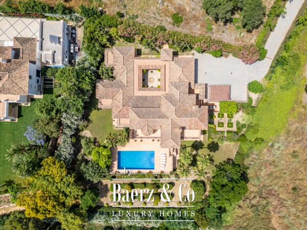 photo 2 Beautiful luxury home in Sotogrande, La Reserva - Zona L