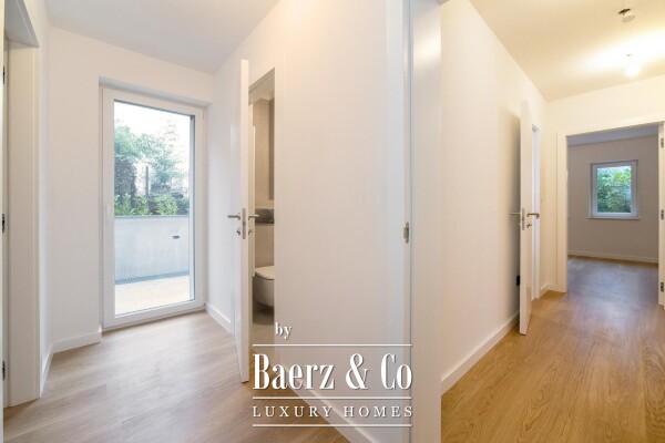 photo 25 Zagreb, Srebrnjak, modern four-room apartment 151.00 m² with garden and garage
