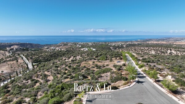 photo 13 Ridge Residences Villa 1: four bedroom villa with sea and golf views in Venus Rock Golf Resort, Paphos
