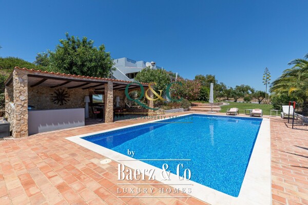 photo 28 Beautiful luxury home in Santa Bárbara de Nexe, Santa Bárbara de Nexe
