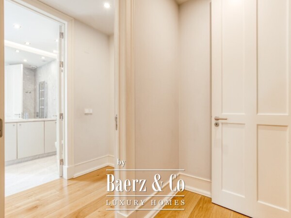 photo 3 Luxury 2 bedroom with 140sqm garden and garage in Lisbon