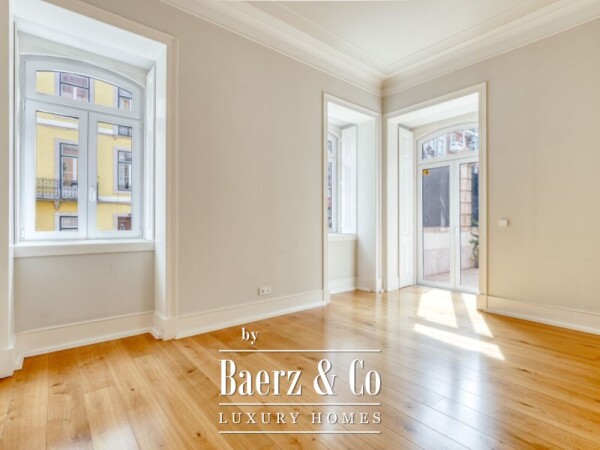 photo 22 Luxury 2 bedroom with 140sqm garden and garage in Lisbon