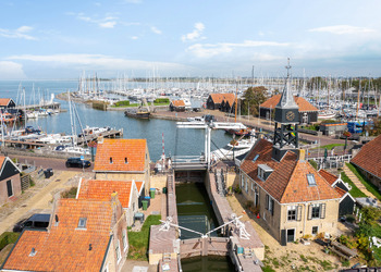 HINDELOOPEN